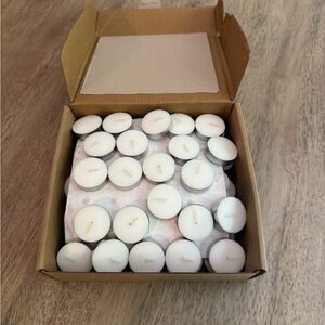 Box of White Tealight Candles